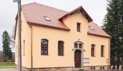 Six-Bedroom House