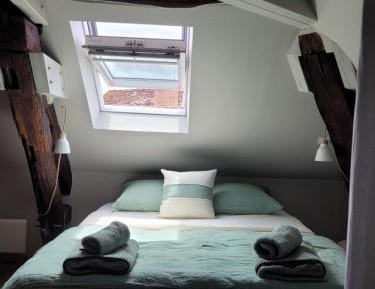 Double or Twin Room with City View