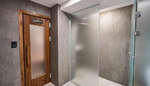 Suite with Private Pool