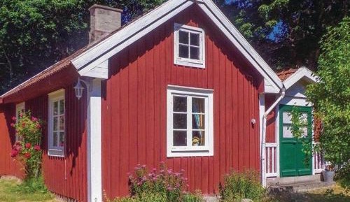 Two-Bedroom Holiday Home