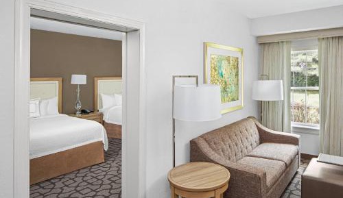 1 Bedroom 2 room Suite, 2 Queen or 2 Double, Sofa bed