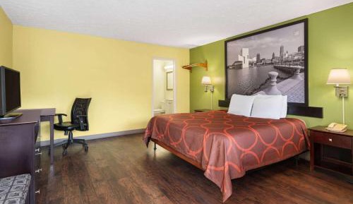 King Room - Non-Smoking