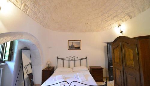 Trullo (2 Adults)