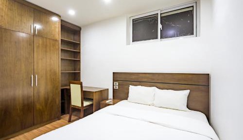 Two-Bedroom Apartment with City View