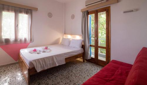 Triple Room with Garden View