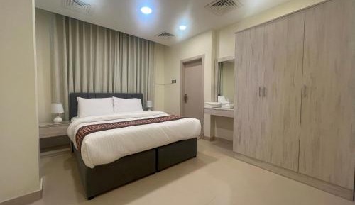 Deluxe One Bedroom Suite