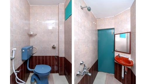 Double Room with Private Bathroom