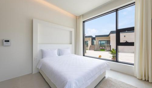 Double Room 2