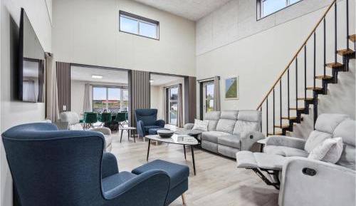 Five-Bedroom Holiday Home