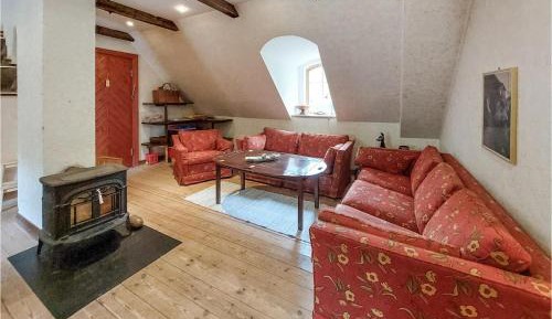 Seven-Bedroom Holiday Home