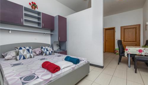 Studio with Balcony and Sea View