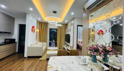 Apartment with City View