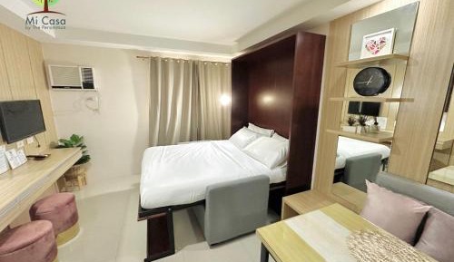 Studio Apartment with One Double Bed