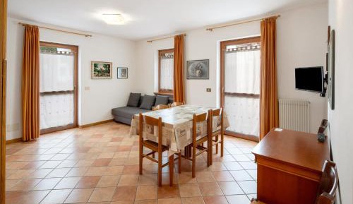 Superior One-Bedroom Apartment