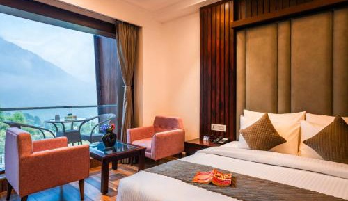 Superior King Room