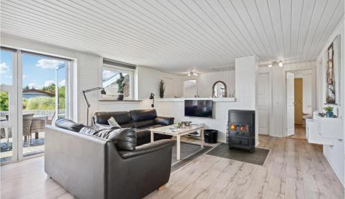 Four-Bedroom Holiday Home