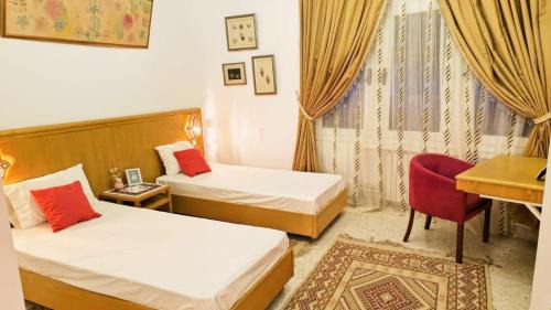 Deluxe Double or Twin Room