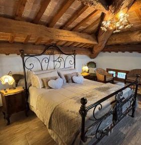 Double Room with Private External Bathroom