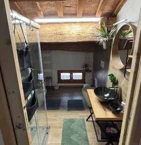 Double Room with Private External Bathroom