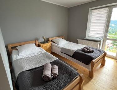 Twin Room with Shower