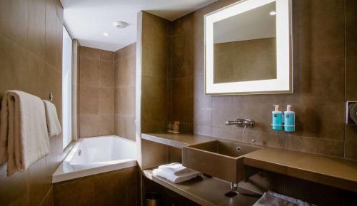 Suite with Double Bed and Double Sofa