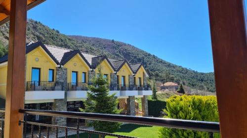 Double Room with Mountain View