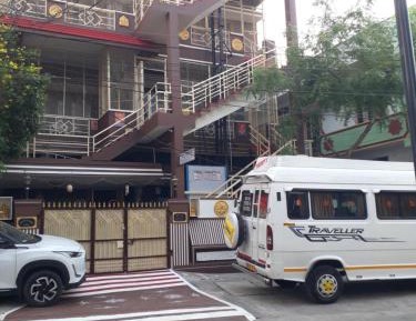 Three-Bedroom Holiday Home 