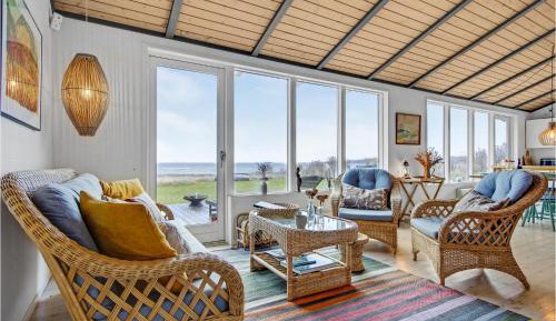 Four-Bedroom Holiday Home