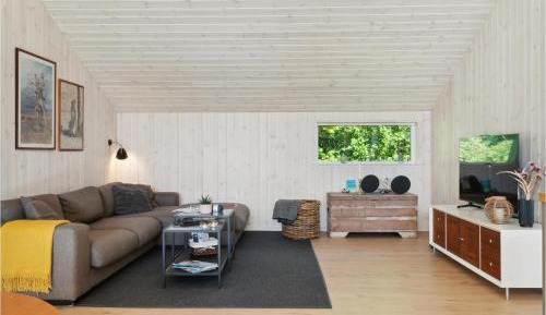 Three-Bedroom Vacation Home 