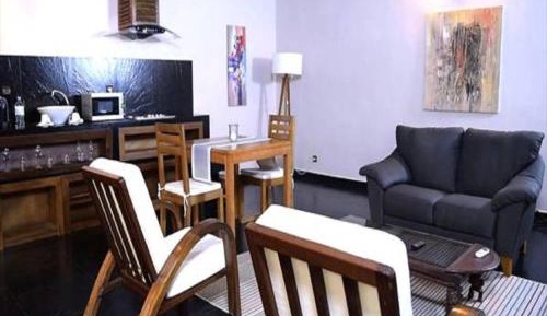 Suite with Pool View