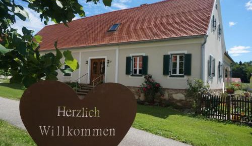 One-Bedroom Apartment with Terrace