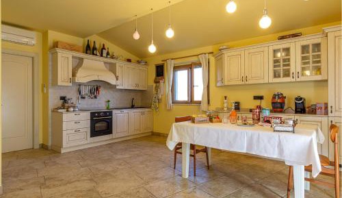 Four-Bedroom Holiday Home