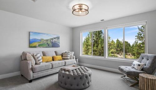 One-Bedroom Holiday Home