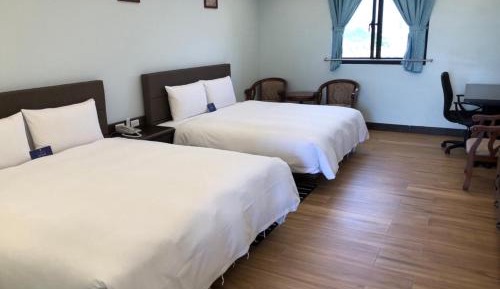 Standard Queen Room with Two Queen Beds