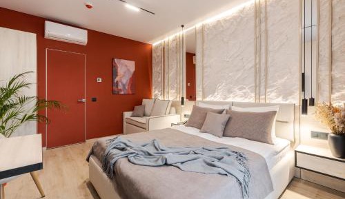 Apartment with Balcony