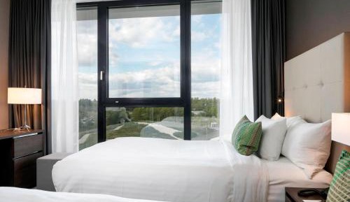 Standard Twin Room with Park View