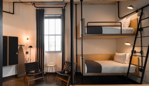 Queen + Bunk Loft