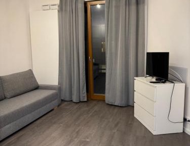 One-Bedroom Apartment with Balcony