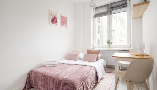 Studio with Sofa Bed