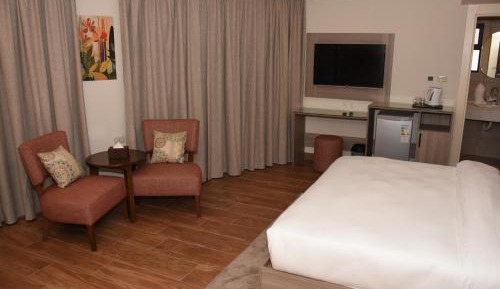 Superior King Room