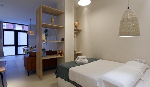 Deluxe Double Studio