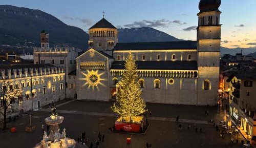 Two-Bedroom Apartment with City View