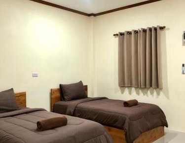 Twin Room with Private Bathroom