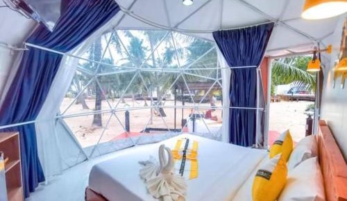 Deluxe Double Room with Bath