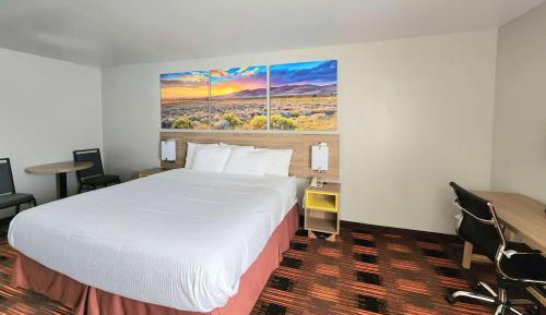 King Room - Non-Smoking