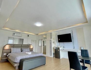 King Room with Garden View