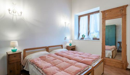 One-Bedroom Standard Apartment