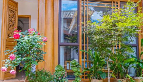 Triple Room with Garden View