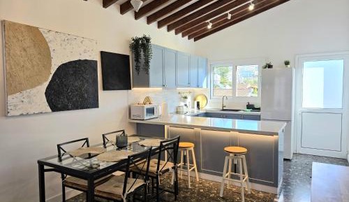 Two-Bedroom Apartment with Sea View