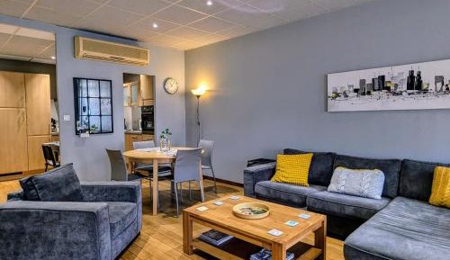 Holiday Home (2 adults)